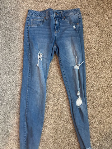 Maurices Distressed skinny jeans Women's - M