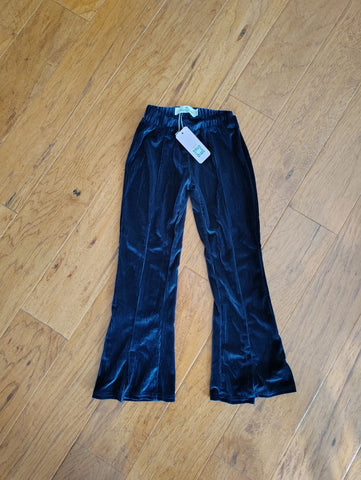 Marie Nicole Navy Flare leg pants fits a 4/5 brand new with tags 4T/4