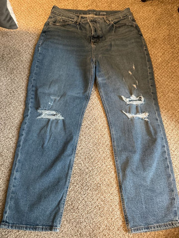 Old navy Distressed straight leg jeans Women's 14