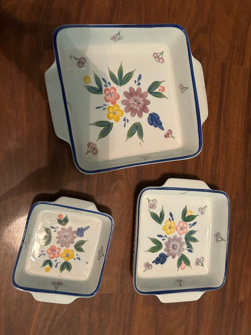 Vintage Bakeware 3 piece vintage set Kitchen