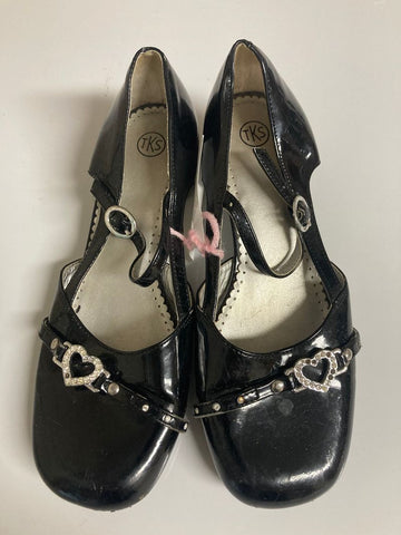 Girls TKS black dress shoes - SIZE 4 4 (Big Kid)
