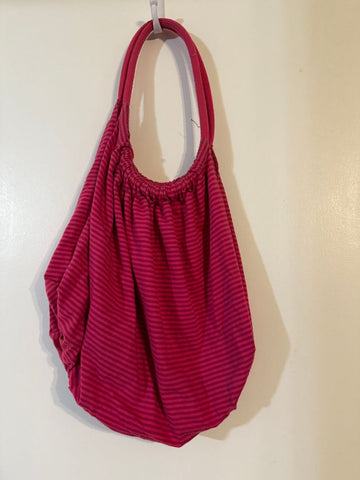 Unknown Pink stripe. Small spot on bag prob. Can wash Bag