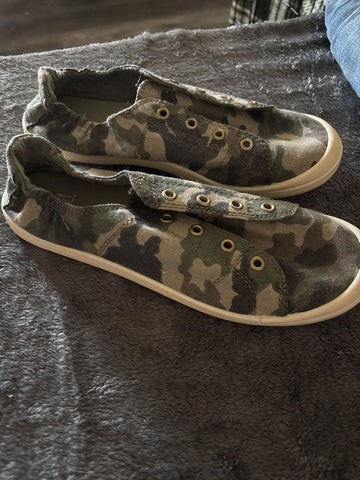 Time and tru Camo canvas 8-1/2 (Adult)