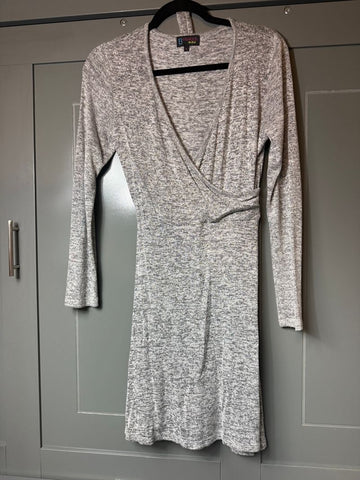 BFamous Grey EUC very soft dress Women's - M
