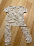 Carters Girls  2 pc pjs bunny. Small spot on shirt 7