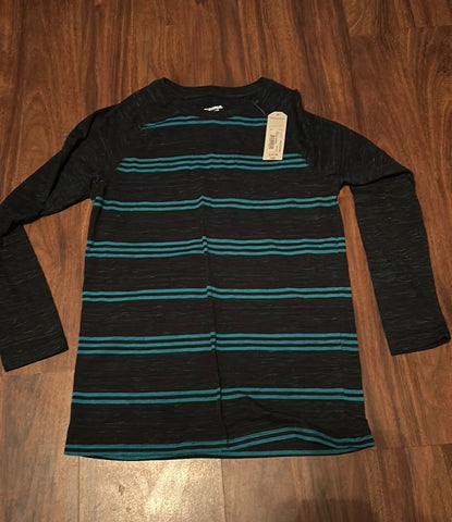 Arizona NWT Long Sleeve T-shirt 14