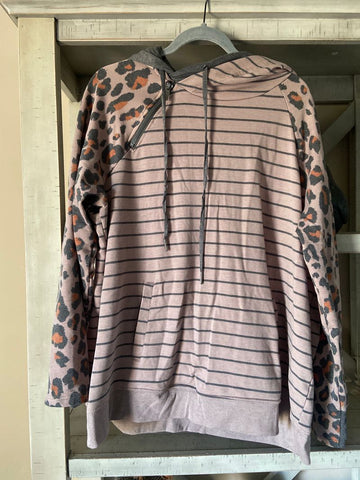 Maurices Lightweight Hoodie size 0X Women's XL 16
