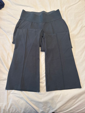 DG2 by Diane Gilman Gray high waisted dress pants Women's - L