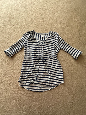 Motherhood Maternity 3/4 sleeve button and tie front top Women's Med 8-10
