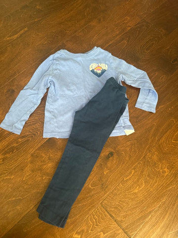 Old Navy Legging / long sleeve outfit 3T/3