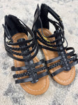 Unrated New black sandals 9 (Lil' Kid)