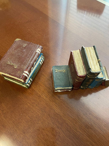 Home Interior Small bookends or decor Decor