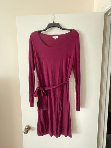 Liz Lange maternity Sweater dress with tie wine color Women's Med 8-10