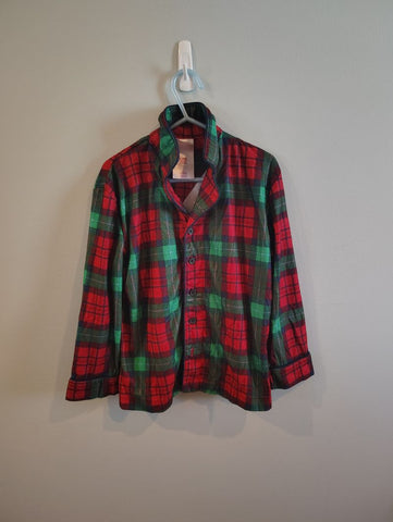 Celebrate 5T Christmas pajama top in good used condition red green plaid 5T/5