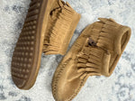 Minnetonka Fringe moccasins 11 (Lil' Kid)