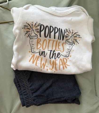 new years shirt and black pants 0-3 Months