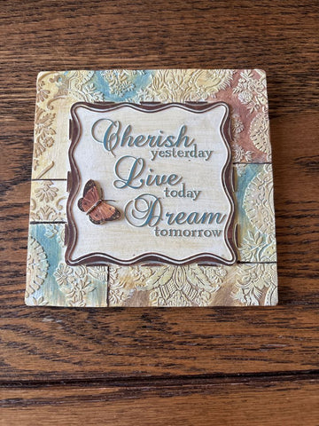 Kohls Butterfly wall decor 5.5 inches Decor