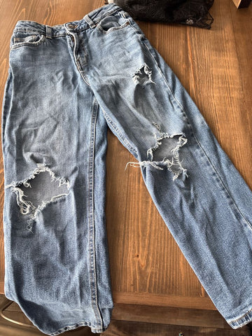 Evsie maurices Mom jeans 12