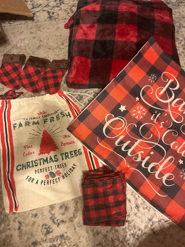 Buffalo print Christmas lot Large fleece blanket, pillow cover, stockings, ribbon Holiday