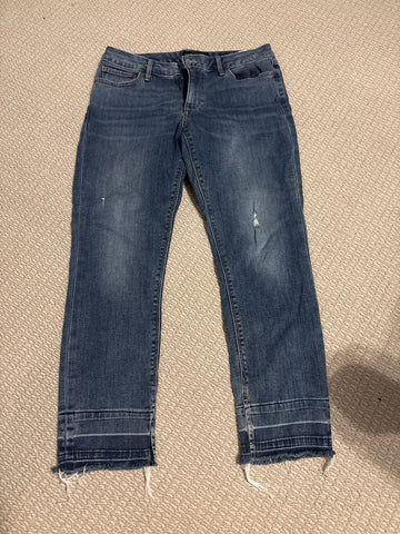 Lucky Brand Distressed blue jean Women's 10