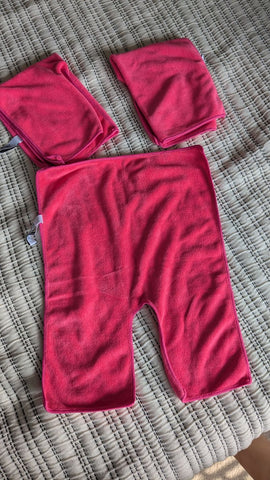 unwind aesthetics 3 hot pink wash cloths Bathroom