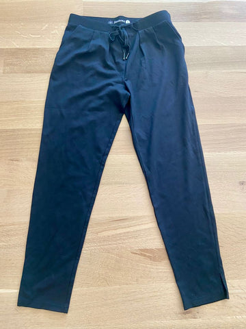 Betabrand NWOT Dress pant yoga pants with tapered leg Women's - L