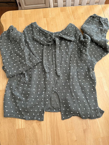 Blu Pepper Moss colored, white dot sweater Junior Small 1-3