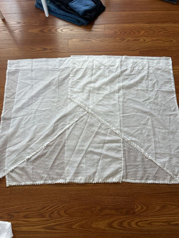 Unk set 1 4 pc sheer white curtain set 35 long 3 wide Decor