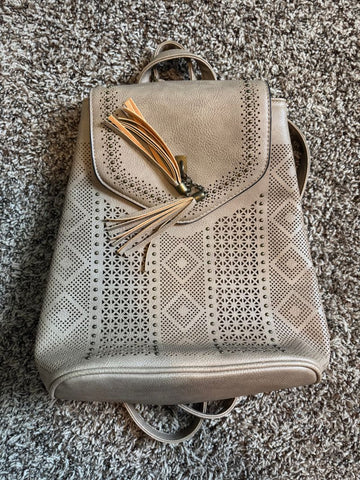 Unknown  Bag