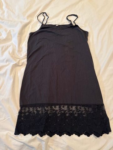 Winter Lennon Black laced bottom camisole long Women's XL 16