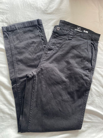 George 33x30 slim black pants 30-32