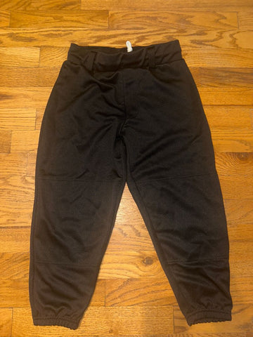 Easton YL softball pants Back single pocket and E logo 12