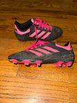 Adidas Cleats Soccer cleats size 2 2 (Big Kid)