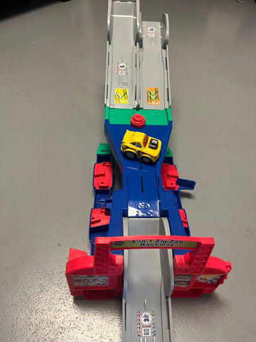 V Tech Go go smart wheels 4 in 1 zig zag raceway. Toy Vehicles