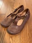 Adelisa & Co Brown leather shoes, size 31 13 (Lil' Kid)