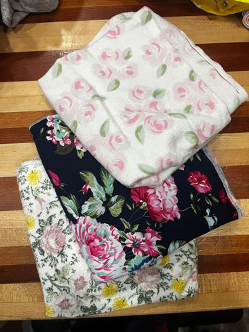 Swaddling blankets 3 floral blankets Sacks-Swaddles