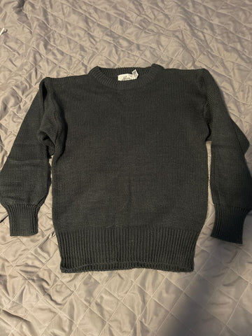 Alicia Solid Dark Grey crew neck sweater, great condition Women's - S