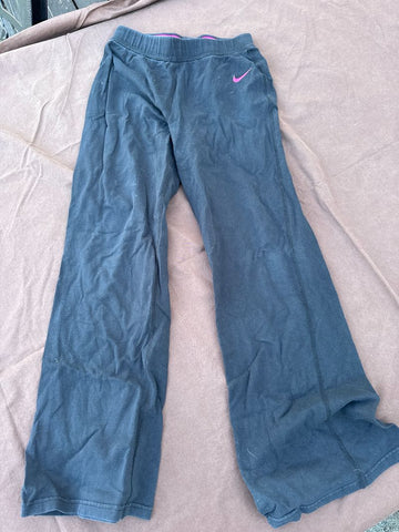 Nike Black wide leg leggings 8