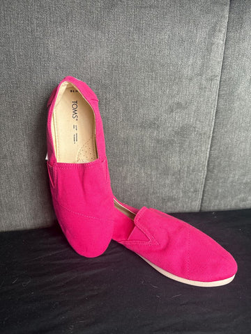 Toms Barbie Pink Toms- NWOT 7-1/2 (Adult)