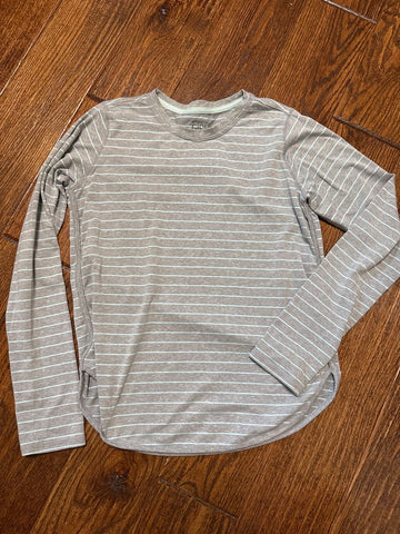 Athleta Girl Gray and aqua top 12