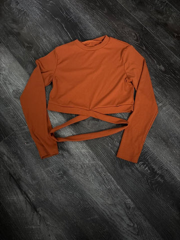 Boutique Orange short long sleeve with tie around bottom 10