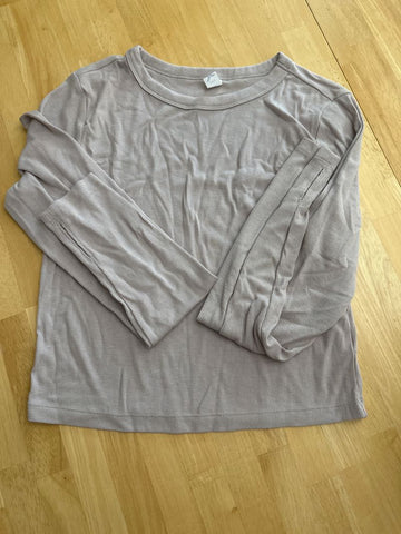 Old Navy Light tan/purplish Junior Medium 5-7
