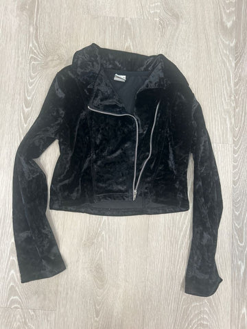 Arizona Black velvet-like cropped jacket 10