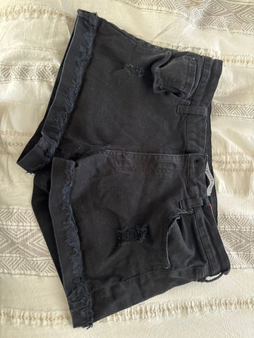 Celebrity Pink Black distressed shorts size 11/30 Junior Large 9-11