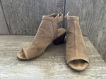 Unisa Well loved peep toe mules with ankle strap 6-1/2 (Adult)