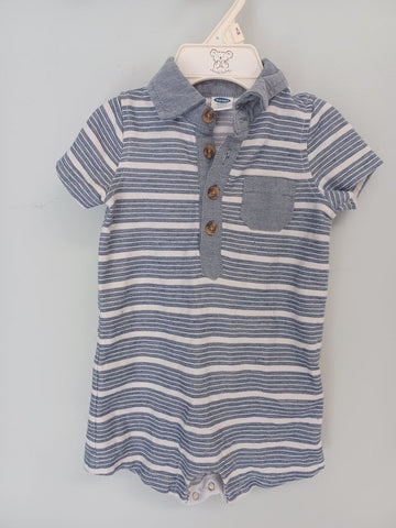Old Navy  3-6 Months