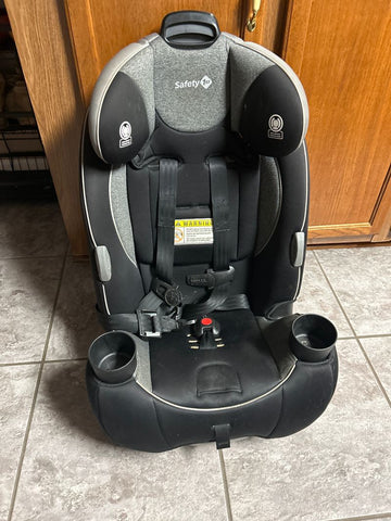Safety 1st Front facing, side impact, bought 2023 Chair-Seat