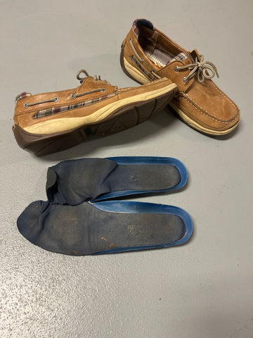 Sperry Boat shoe. Good bit of wear. Needs new insoles 11-1/2 (Adult)