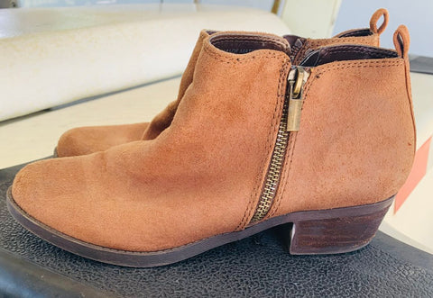 Unknown Brown booties 7 (Adult)