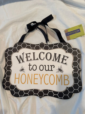 Hobby Lovby NWT wall hanger Welcome to Our Honeycomb Decor
